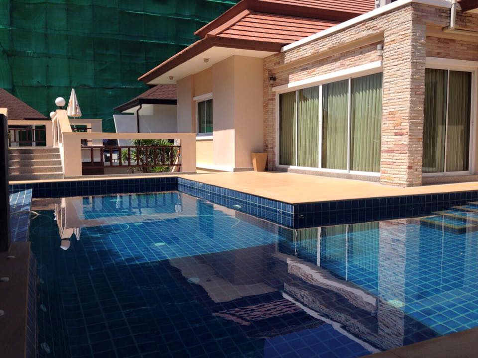Villa in Rawai with Private Swimming Pool 