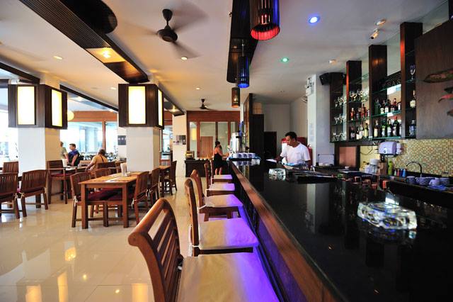 Hotel And Restaurant, Massage For Lease In Patong Beach