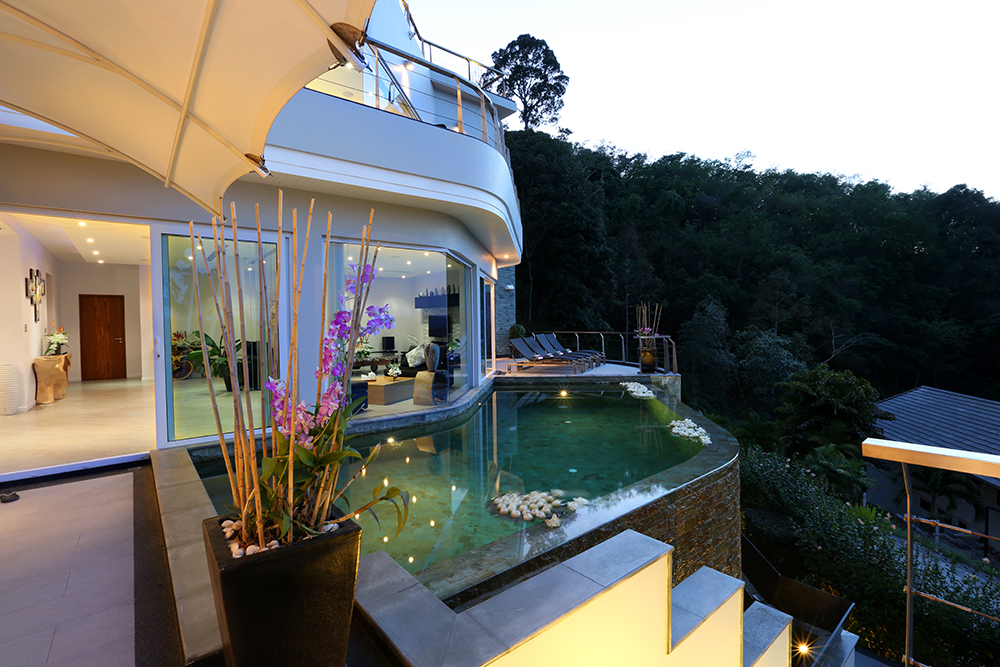 Luxury Villa for Rent - 6 Beds – Bangtao Phuket